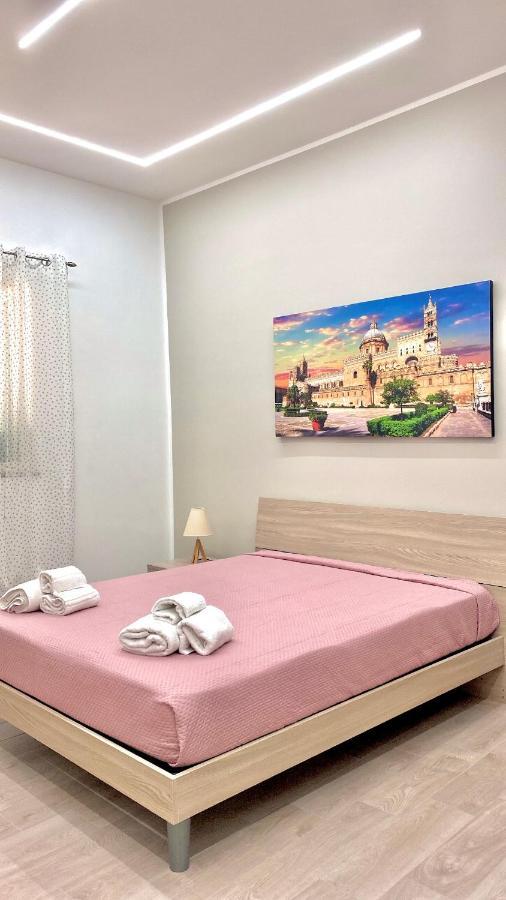 Locazione Breve Le Stanze Di Mandy Hotel Palermo Eksteriør billede
